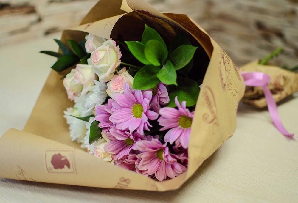 Букет цветов из: Розы и Хризантемы в Дондуковском