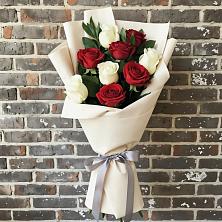 Букет цветов из:  Розы в Дондуковском