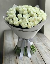 Букет 35 Белых роз в Дондуковском