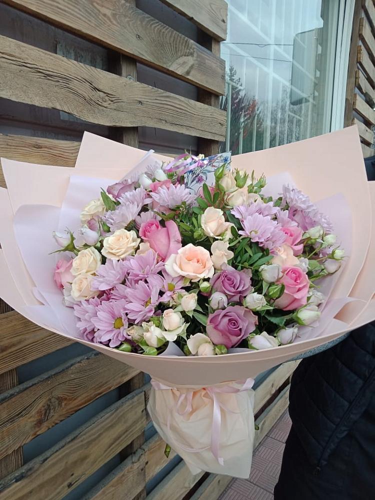 Букет цветов из: Розы и Хризантемы в Дондуковском