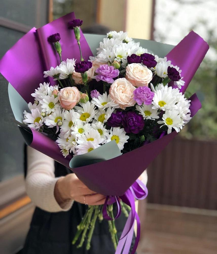 Букет цветов из: Хризантемы, Гвоздики и Розы в Дондуковском
