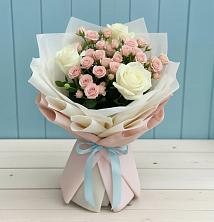 Букет цветов из:  Розы в Дондуковском
