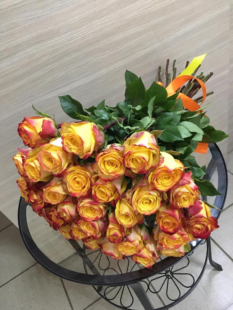 Букет Желтые розы в Дондуковском