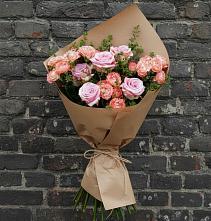 Букет цветов из:  Розы в Дондуковском