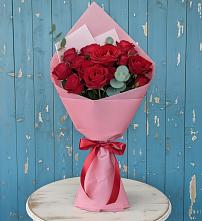 Букет цветов из:  Розы в Дондуковском