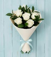Букет цветов из:  Розы в Дондуковском