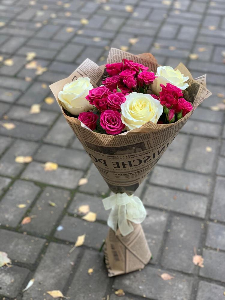 Букет цветов из: Розы в Дондуковском